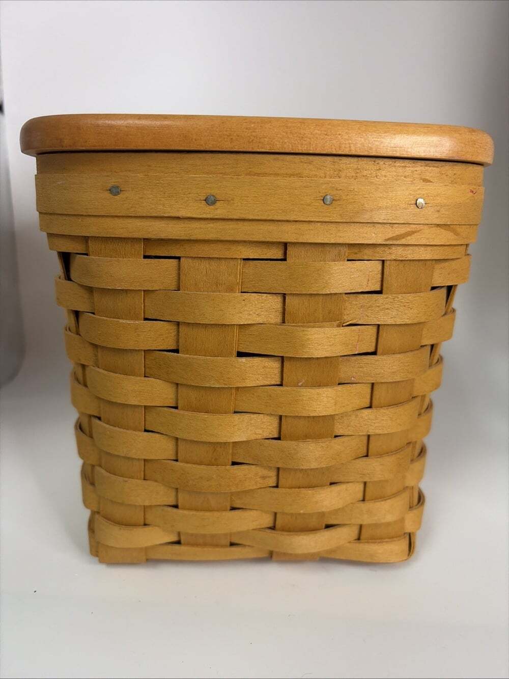 Longaberger 1997 Brown Tissue (Kleenex ) Box With Woodcrafted Lid